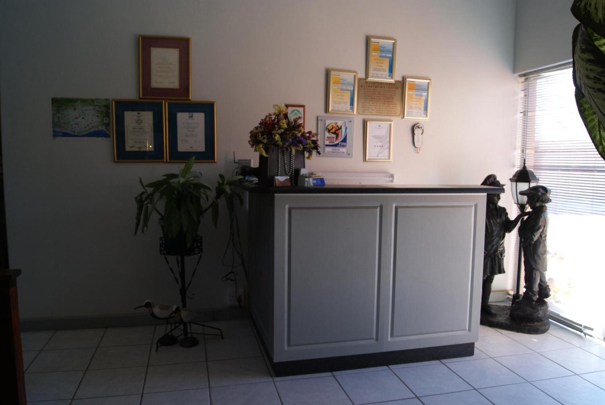Sea Otters Lodge Kini Bay Экстерьер фото